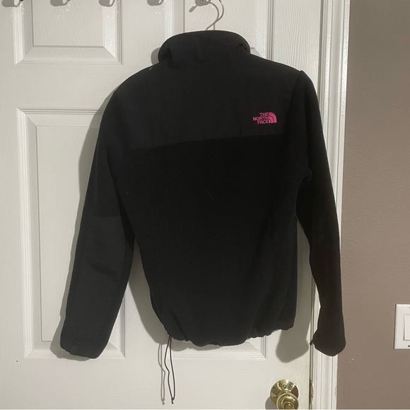 The North Face Jacket Womens Small Breast Cancer Awareness Edition Embroidered - Picture 9 of 11
